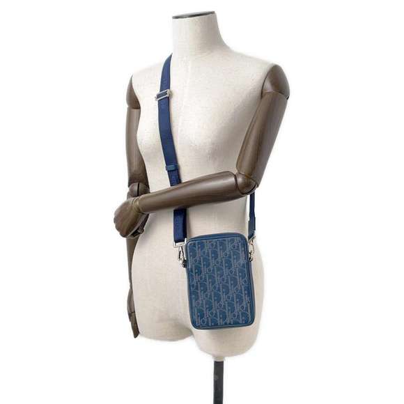 Christian Dior World Tour Messenger Pouch Shoulder Bag - Picture 4 of 15